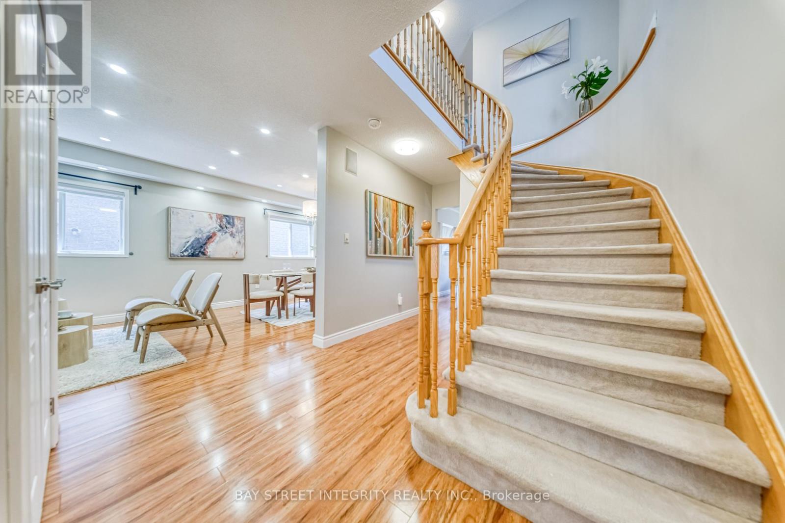 129 Fadine Road, Newmarket, Ontario L3X 2P2 - Photo 4 - N13564672