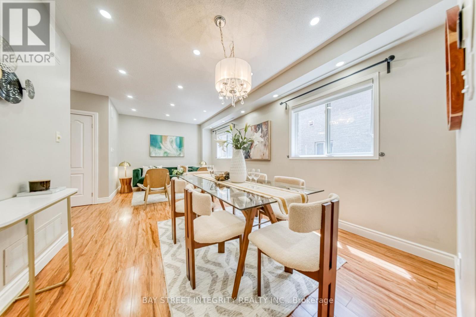 129 Fadine Road, Newmarket, Ontario L3X 2P2 - Photo 9 - N13564672