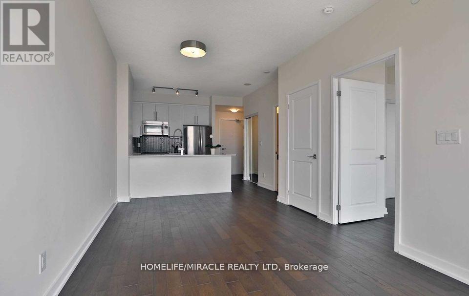 1603 - 510 Curran Place, Mississauga, Ontario  L5B 0J8 - Photo 3 - W13564660