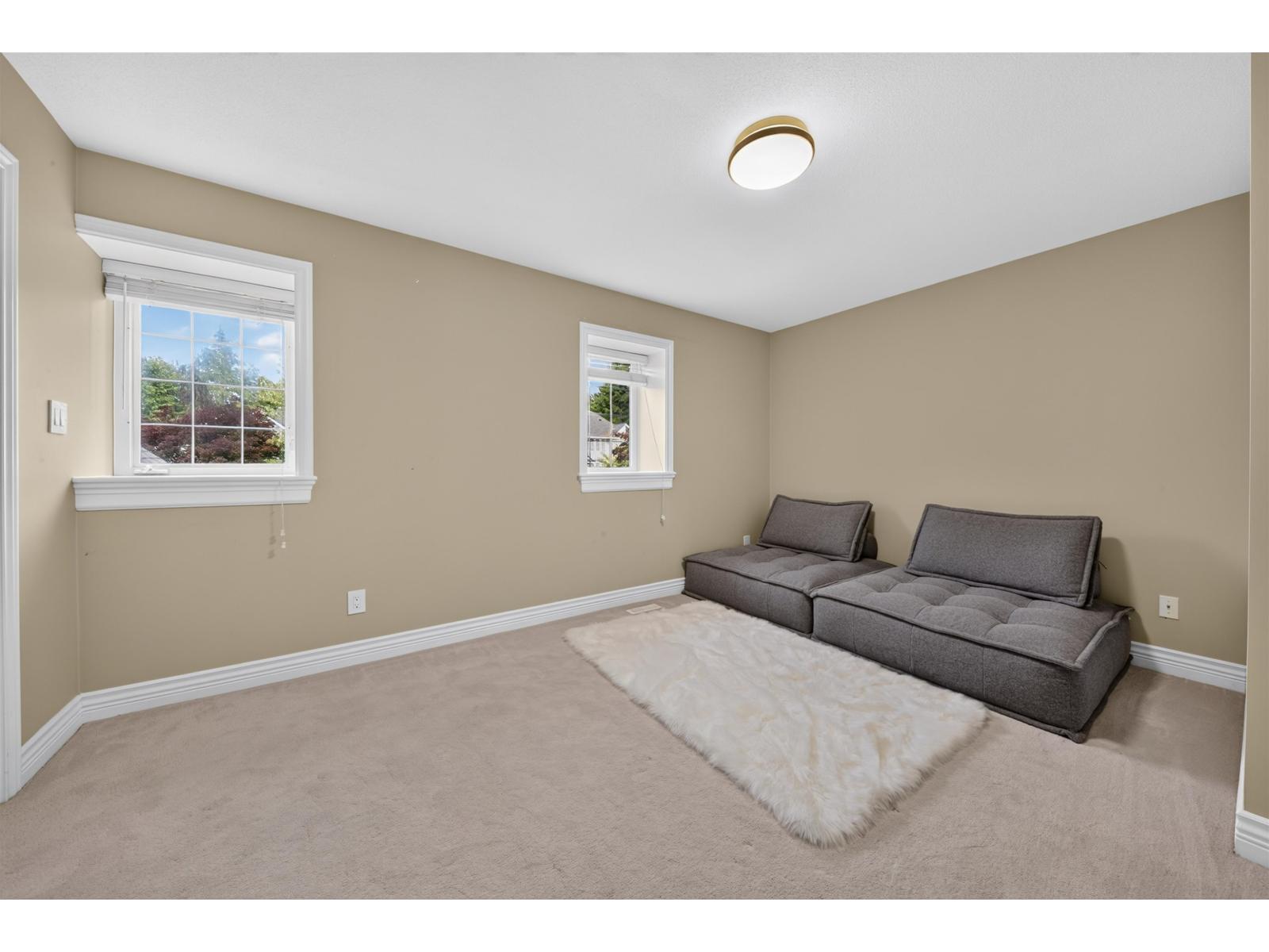 2543 138 STREET — photo 35