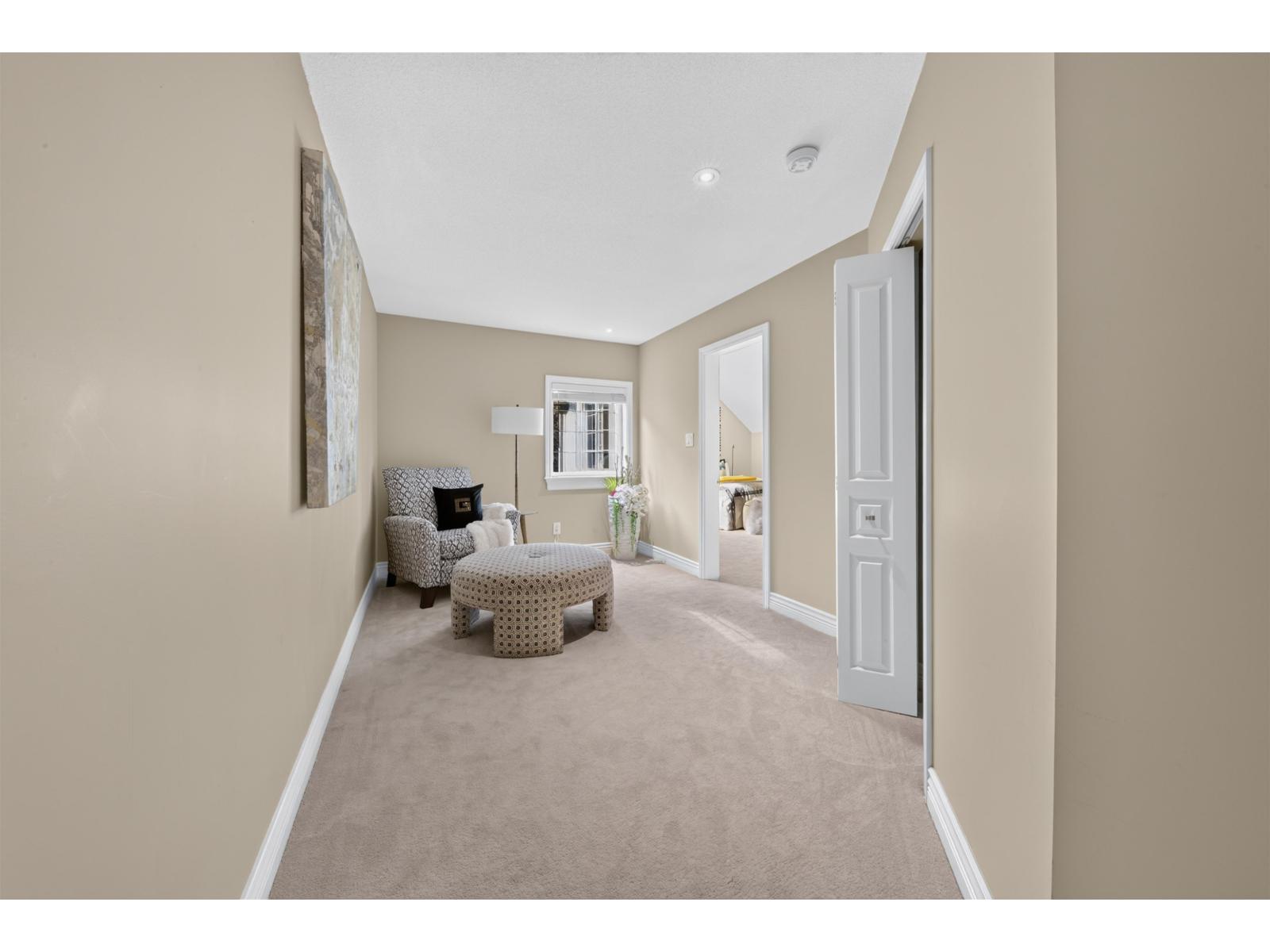 2543 138 STREET — photo 33