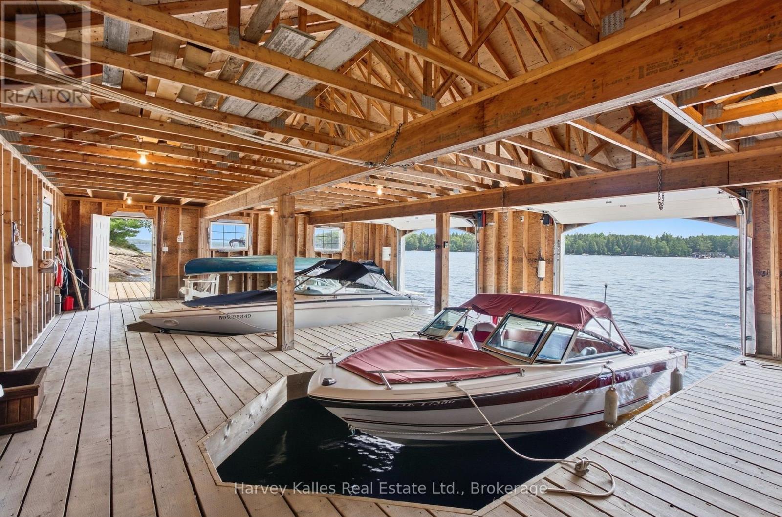37-M81 Pine Island, Muskoka Lakes, Ontario  P0B 1E0 - Photo 14 - X13564852