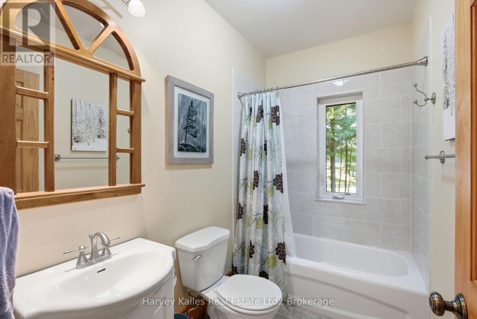 37-M81 Pine Island, Muskoka Lakes, Ontario  P0B 1E0 - Photo 33 - X13564852