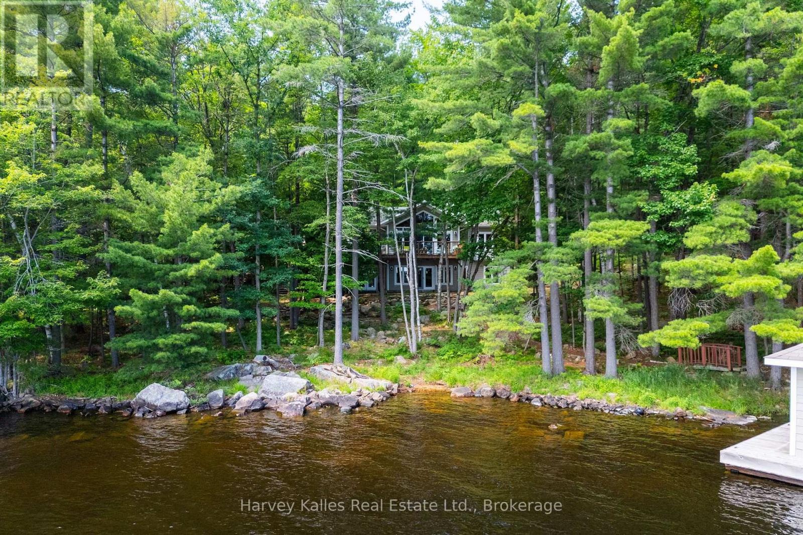 37-M81 Pine Island, Muskoka Lakes, Ontario  P0B 1E0 - Photo 39 - X13564852