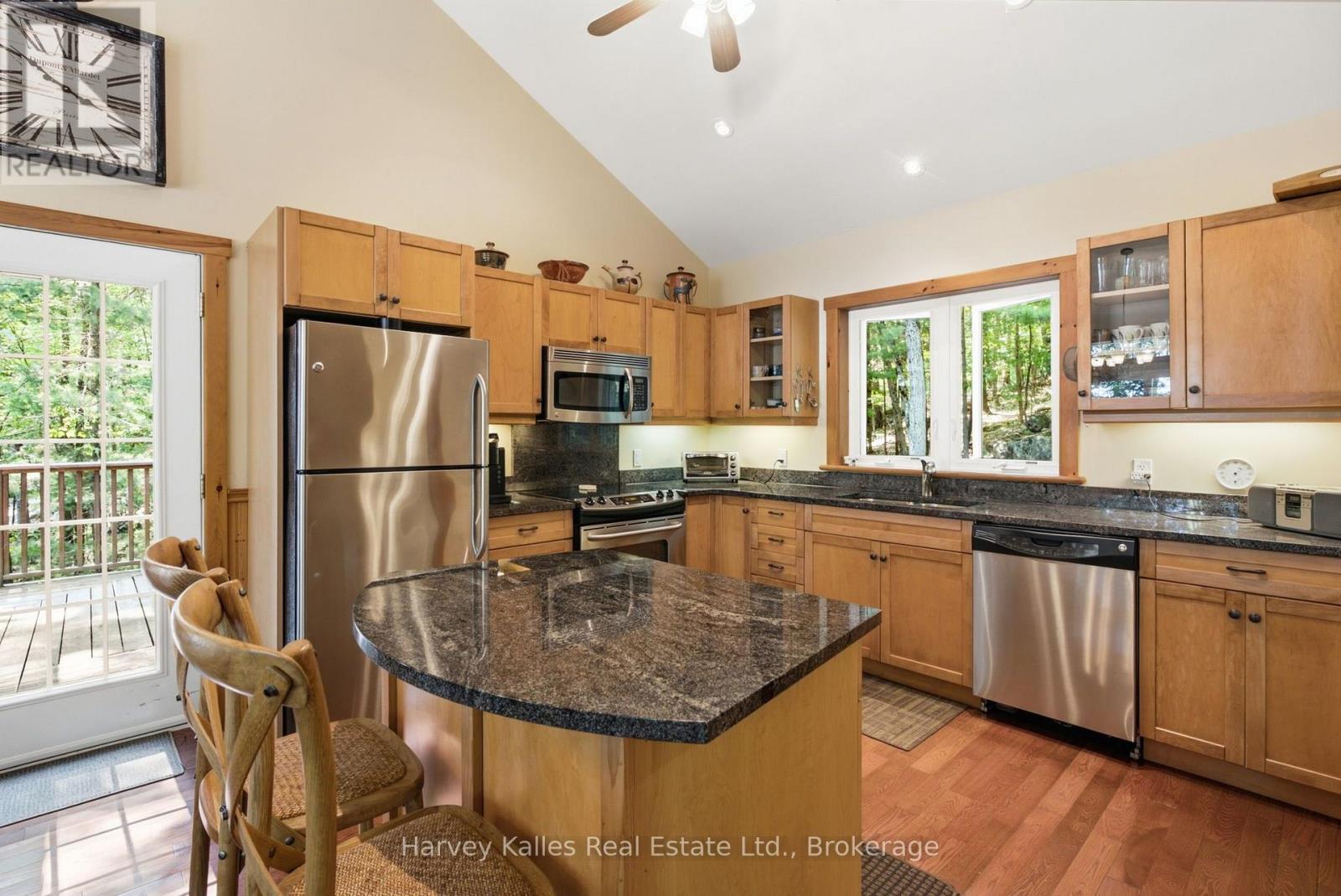 37-M81 Pine Island, Muskoka Lakes, Ontario  P0B 1E0 - Photo 7 - X13564852