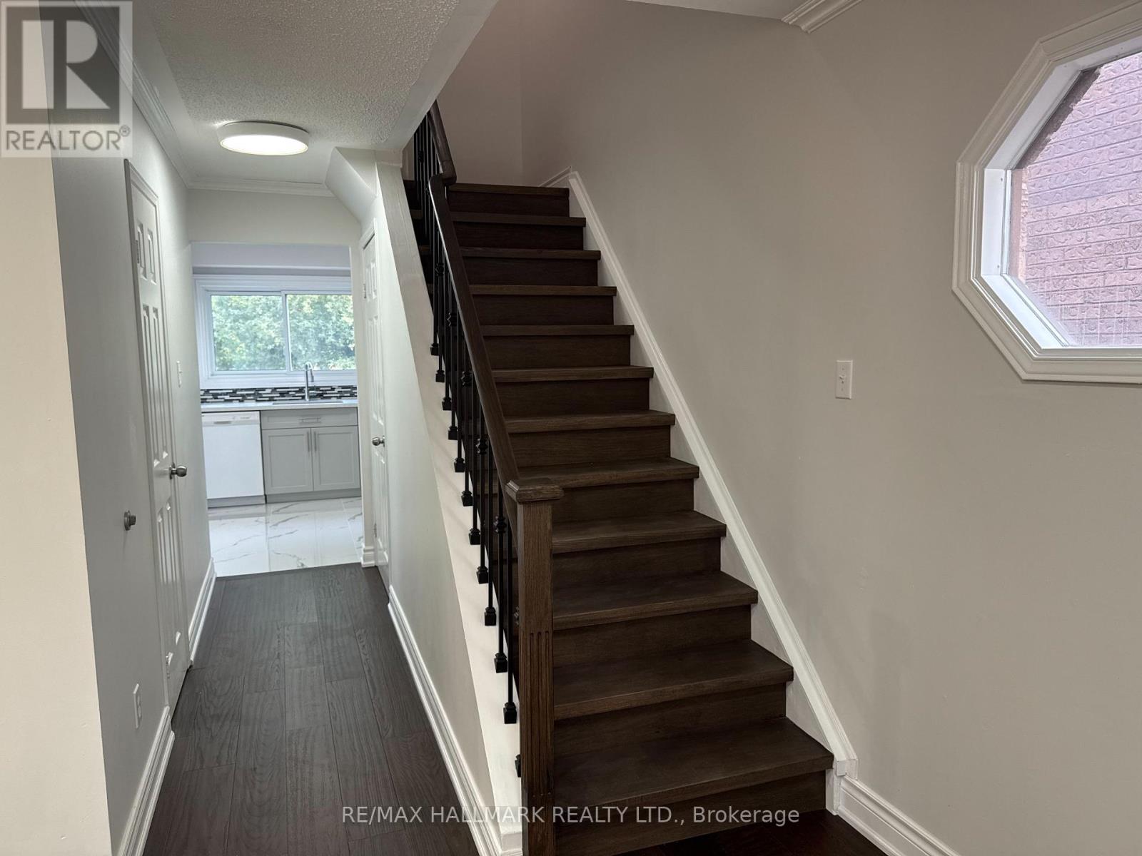 23 Lachlan Drive, Ajax, Ontario  L1T 1P1 - Photo 2 - E13564654