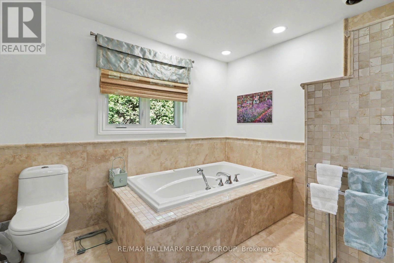 682 Kama Place, Ottawa, Ontario  K1J 8W2 - Photo 20 - X13564832