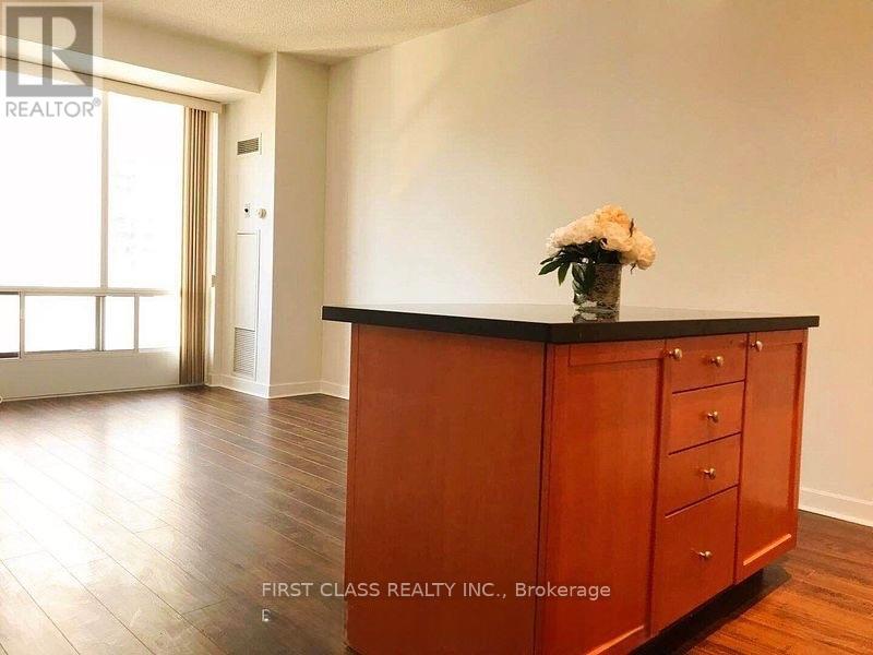 1514 - 85 Bloor Street E, Toronto, Ontario  M4W 3R7 - Photo 7 - C13564728