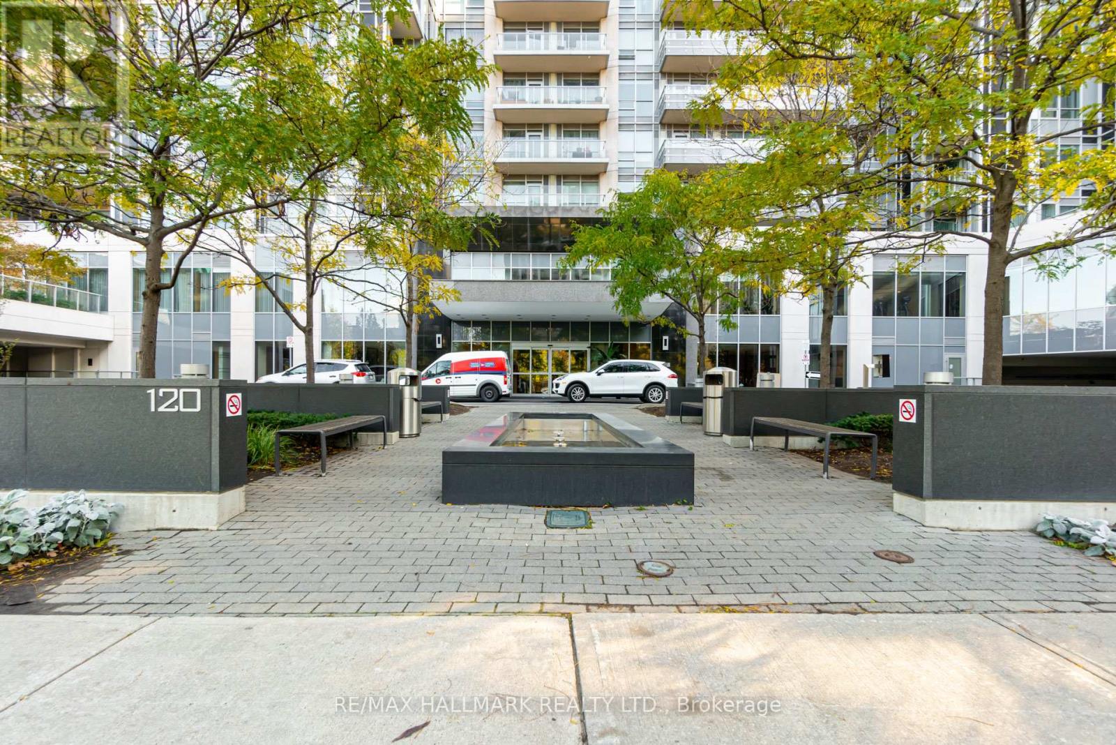807 - 120 Harrison Garden Boulevard, Toronto, Ontario  M2N 0H1 - Photo 3 - C13564732