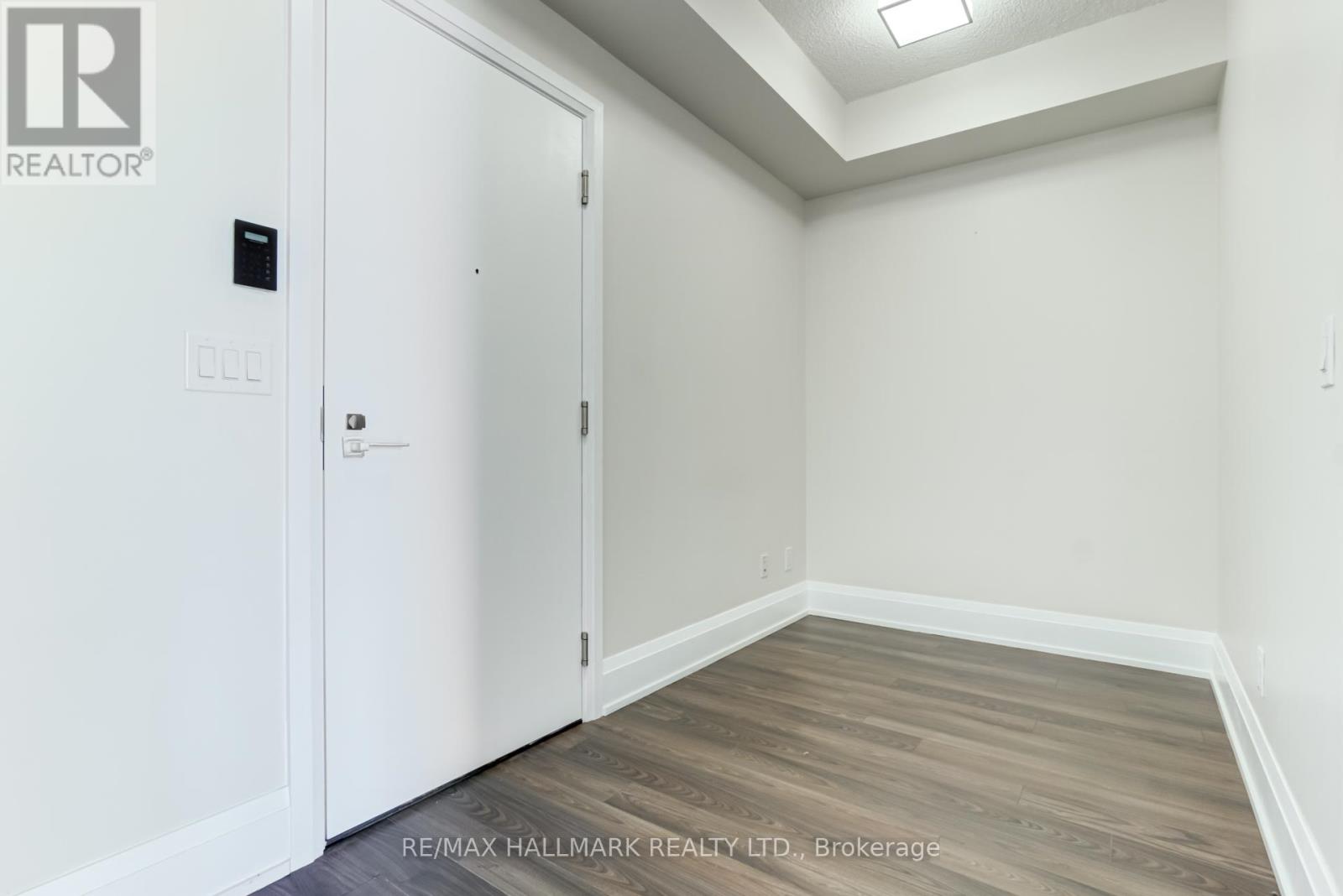 807 - 120 Harrison Garden Boulevard, Toronto, Ontario  M2N 0H1 - Photo 4 - C13564732