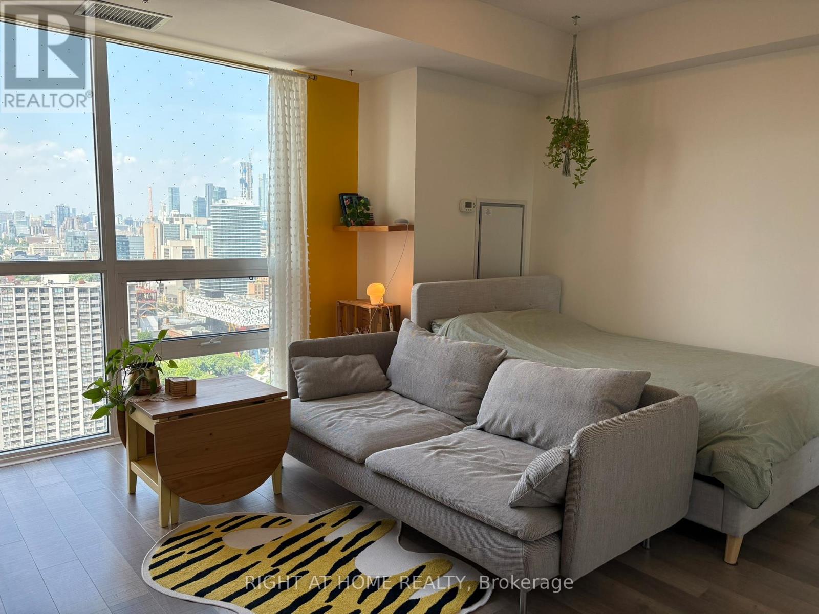 3002 - 318 Richmond Street W, Toronto, Ontario  M5V 0B4 - Photo 3 - C13564750