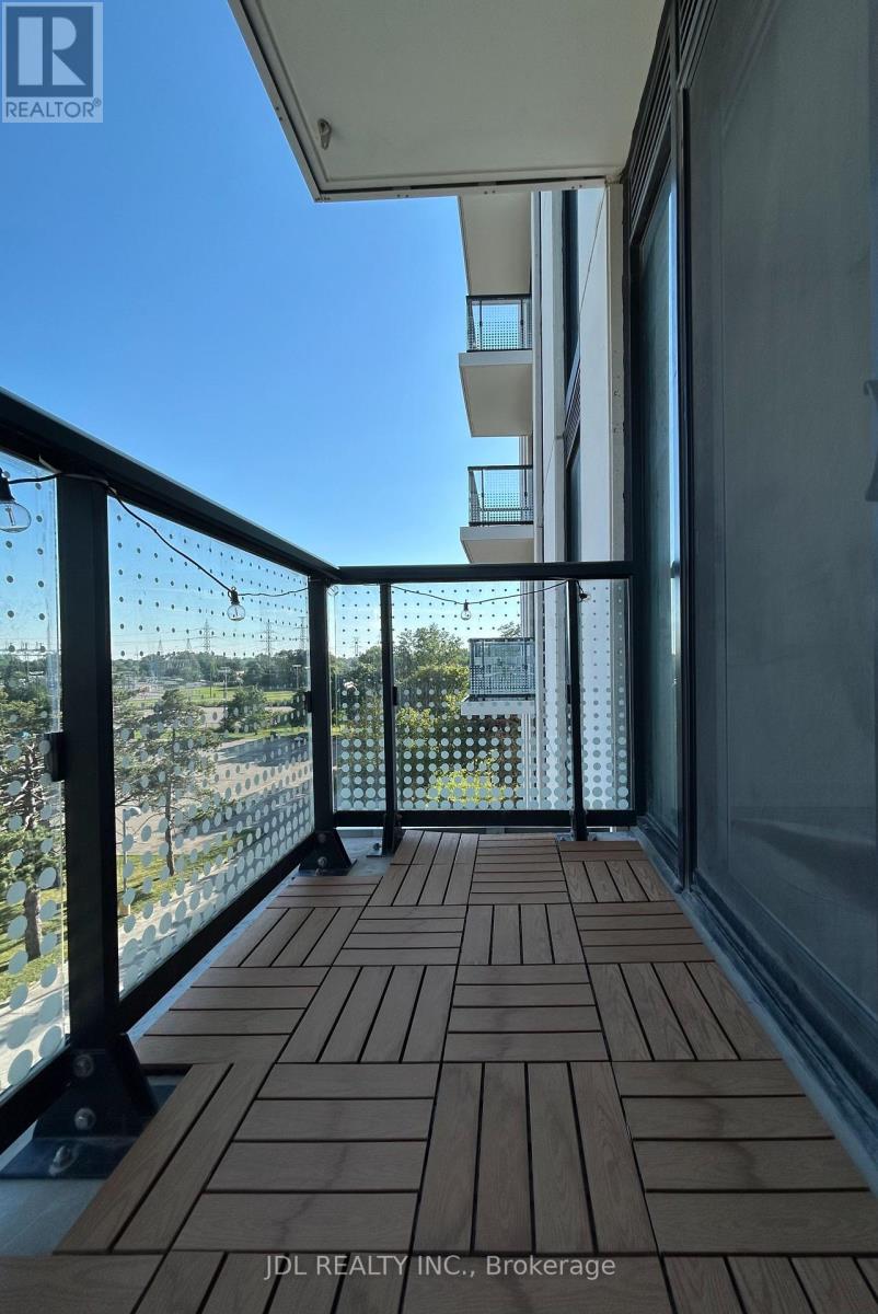 #321 Two Bedrooms - 5858 Yonge St Street, Toronto, Ontario  M2M 0C6 - Photo 21 - C13564756