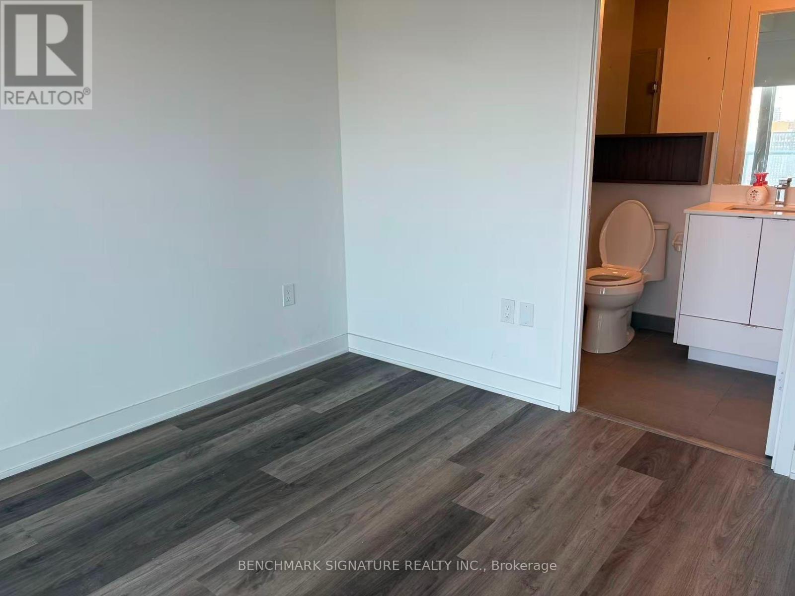 5007 - 100 Dalhousie Street, Toronto, Ontario  M5B 0C7 - Photo 4 - C13564762