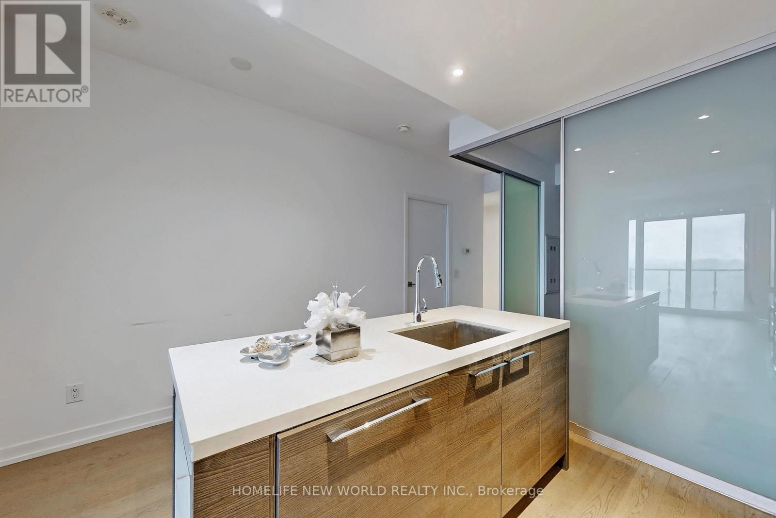 4501 - 488 University Avenue, Toronto, Ontario  M5G 0C1 - Photo 13 - C13564782