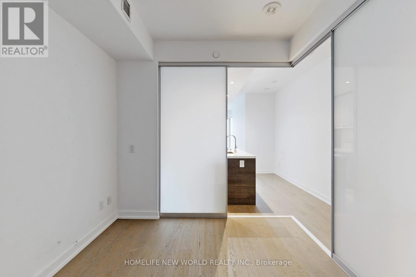 4501 - 488 University Avenue, Toronto, Ontario  M5G 0C1 - Photo 25 - C13564782