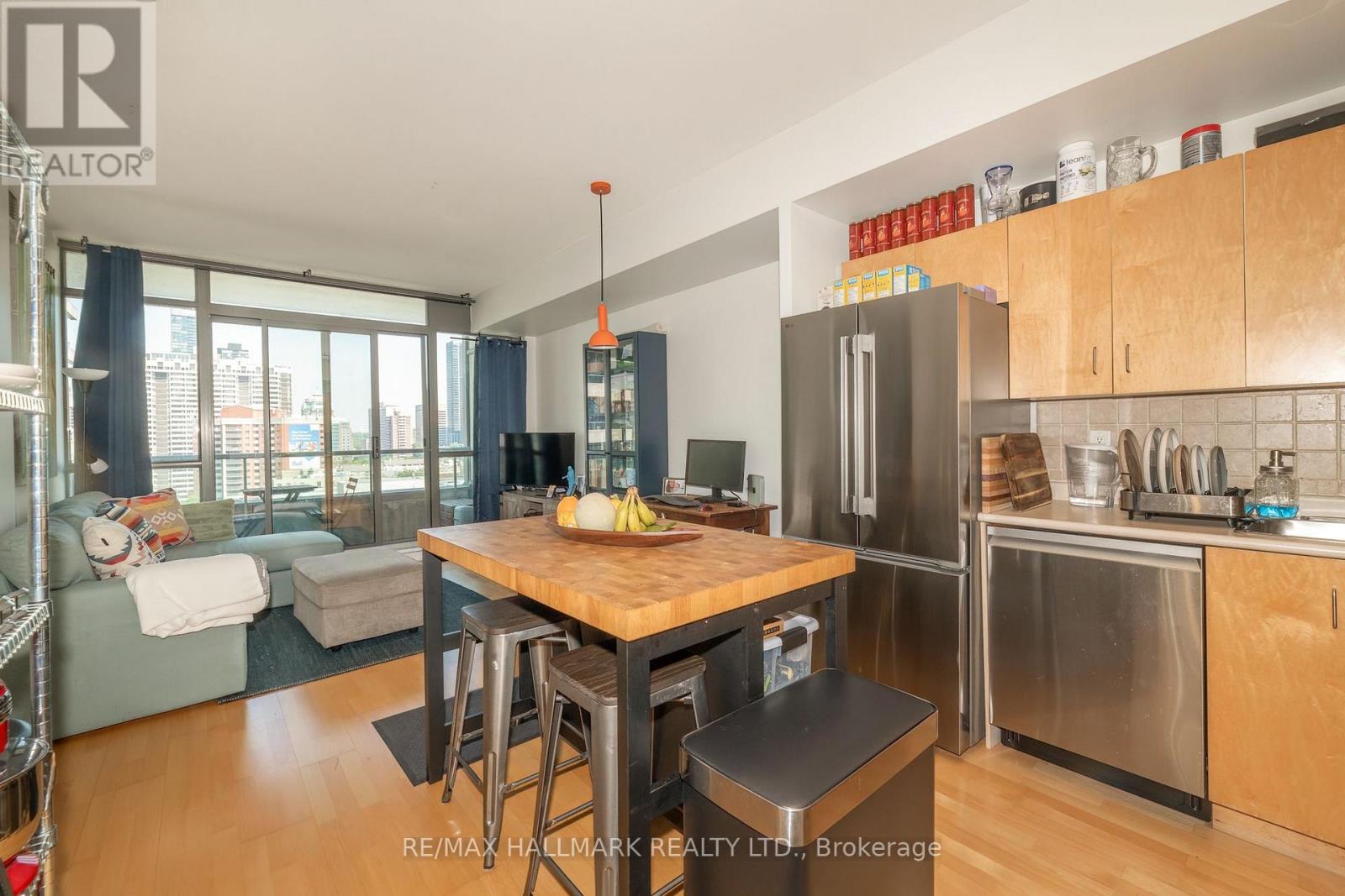 1506 - 281 Mutual Street, Toronto, Ontario  M4Y 3C4 - Photo 9 - C13564810