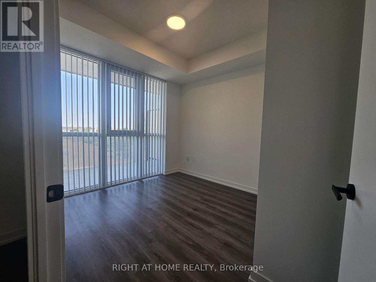 316 - 28 Interchange Way, Vaughan, Ontario  L4K 0P8 - Photo 9 - N13564802