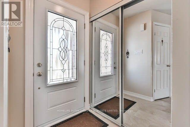 3 Scotia Drive, Brampton, Ontario  L6Y 2W3 - Photo 5 - W13564736