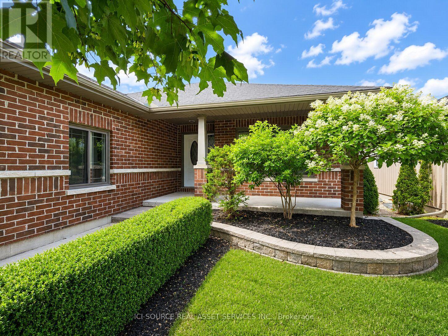 Apt 1 - 6 Aspen Drive, Quinte West, Ontario  K8V 0C6 - Photo 2 - X13564872