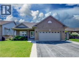 18 CHERRY Avenue, Smithville, Ontario