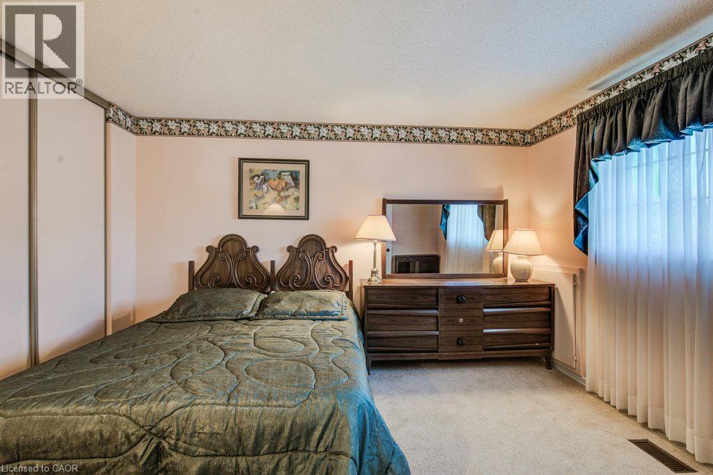 450 Beechwood Place Unit# 6, Waterloo, Ontario N2T 1Y7 - Photo 32 - 40846939