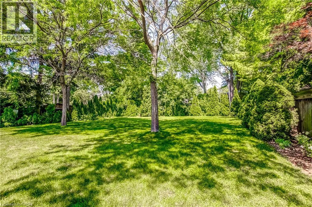393 Henderson Road, Burlington, Ontario  L7L 2P6 - Photo 32 - 40846583
