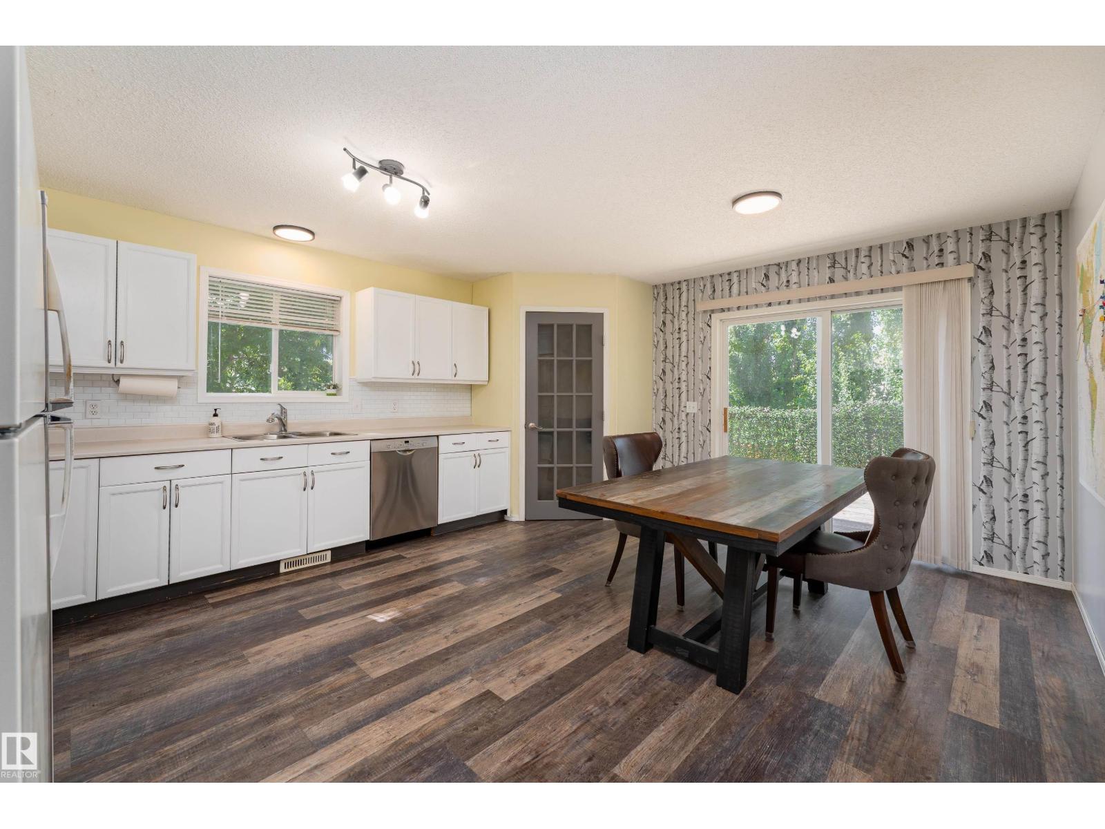 2216 134 Av NW, Edmonton, Alberta  T5A 4Y4 - Photo 7 - E4498831