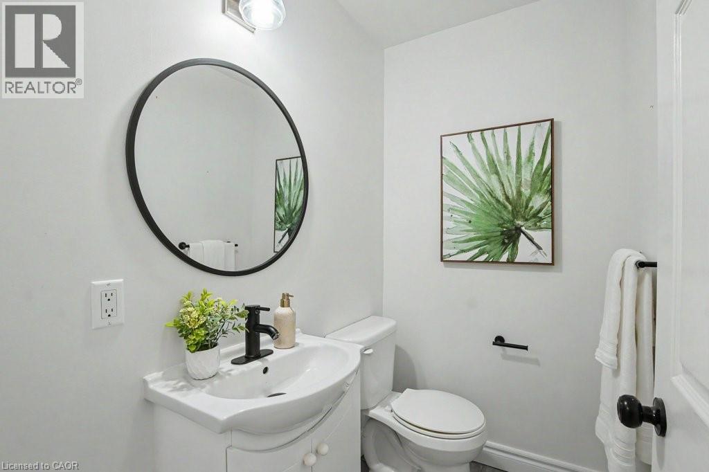 400 Laurel Gate Drive, Waterloo, Ontario  N2T 2S6 - Photo 15 - 40845860