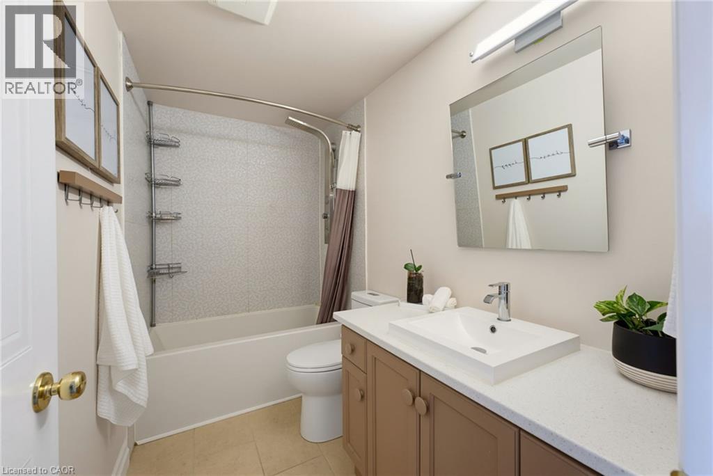 520 Mayflower Street, Waterloo, Ontario  N2K 3Y7 - Photo 21 - 40846892