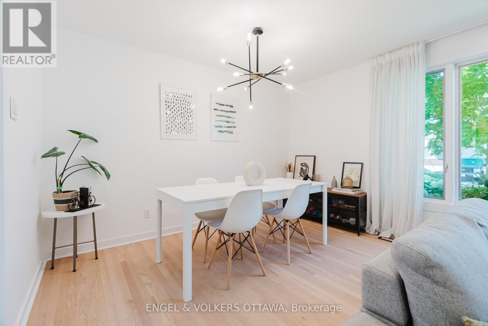 2995 Cowan Crescent, Ottawa, Ontario  K1V 8K9 - Photo 11 - X13565014