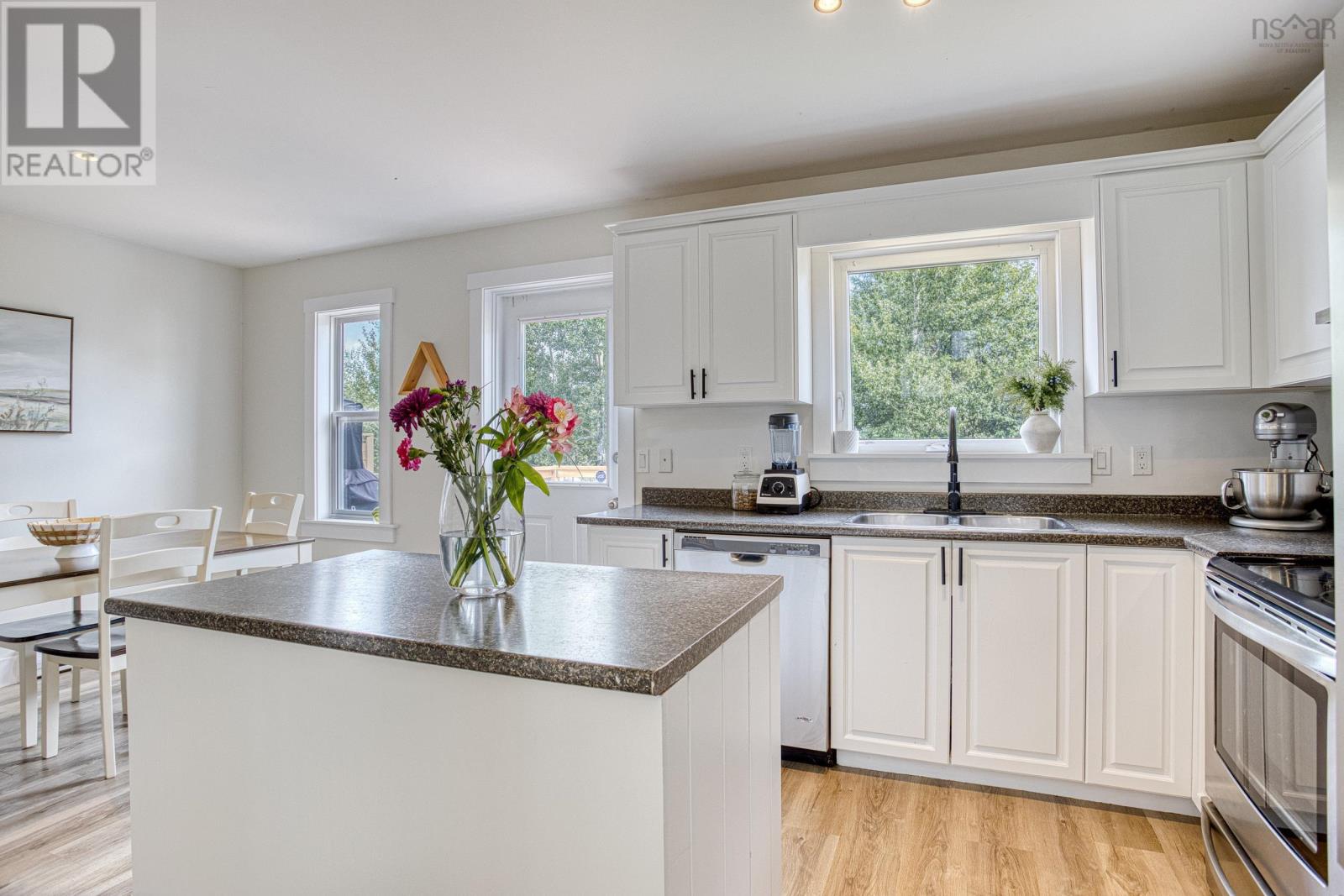 70 Armcrest Drive, Lower Sackville, Nova Scotia  B4C 4A6 - Photo 15 - 202617549