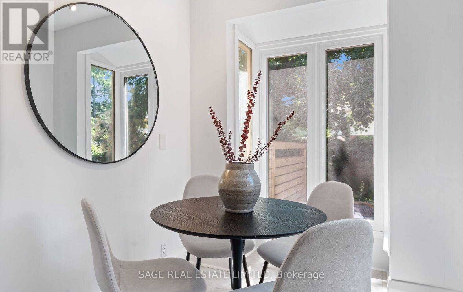 124 Evans Avenue, Toronto, Ontario M6S 3V8 - Photo 14 - W13565038