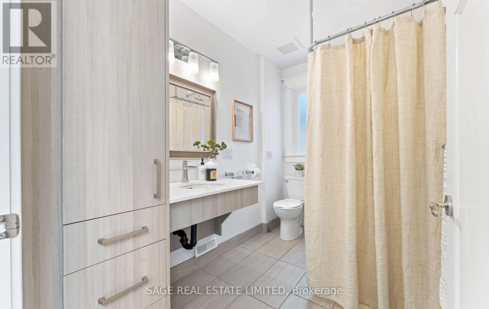 124 Evans Avenue, Toronto, Ontario M6S 3V8 - Photo 21 - W13565038