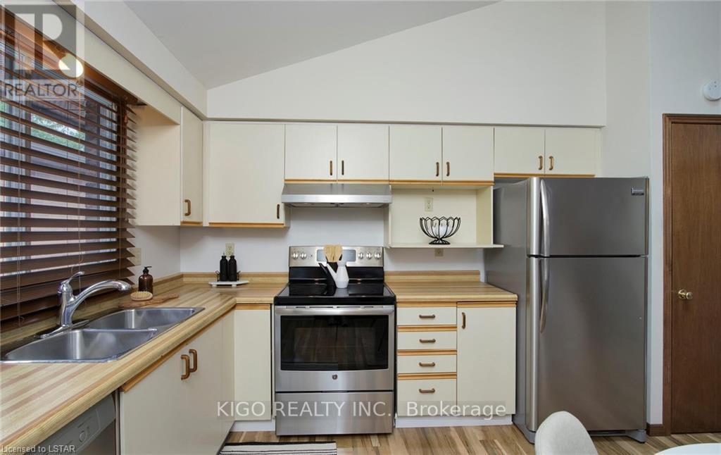 15 Wyndham Crescent, London East, Ontario  N5Y 5G2 - Photo 7 - X13564986