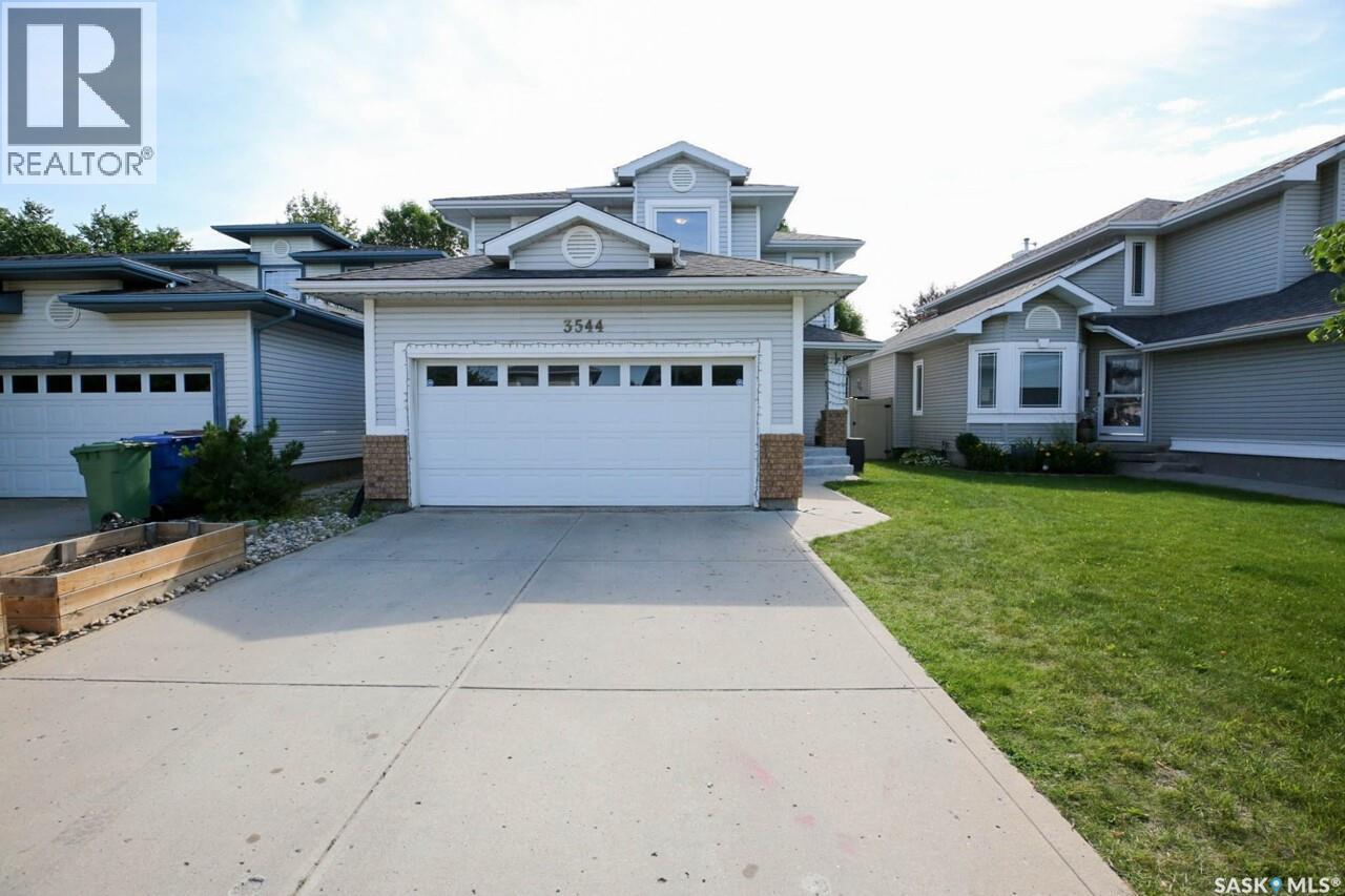 3544 Basswood Grove, Regina, Saskatchewan  S4V 2T5 - Photo 3 - SK042456