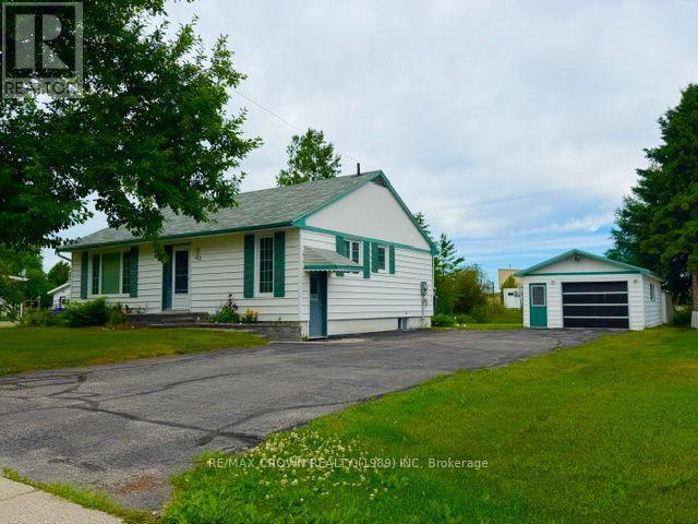 1412 PRINCE STREET, Hearst, Ontario