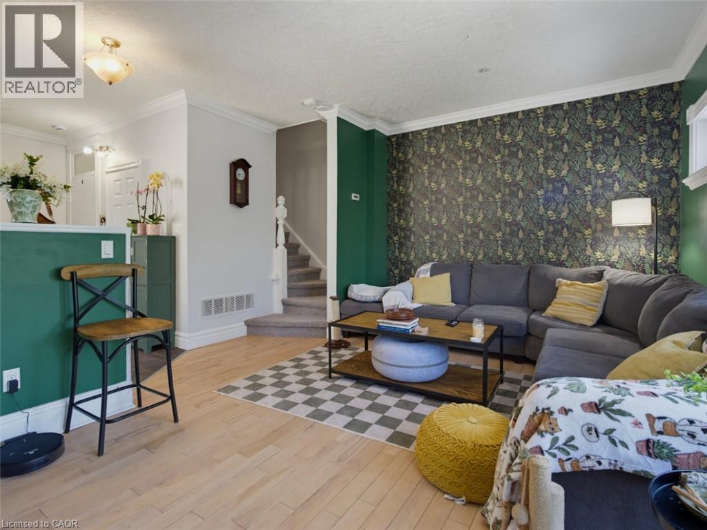 500 COLBORNE Street Unit# 2 - Photo 11