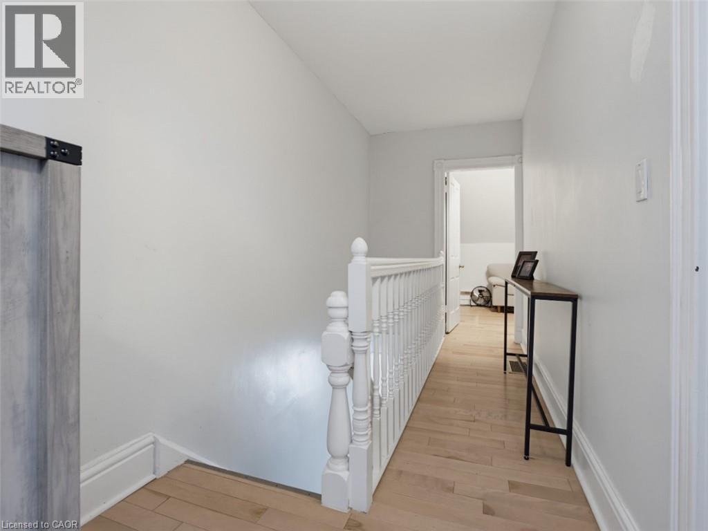 500 COLBORNE Street Unit# 2 - Photo 13