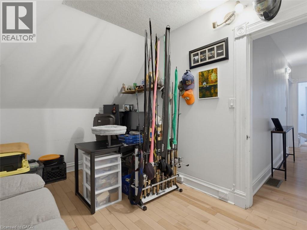 500 COLBORNE Street Unit# 2 - Photo 19