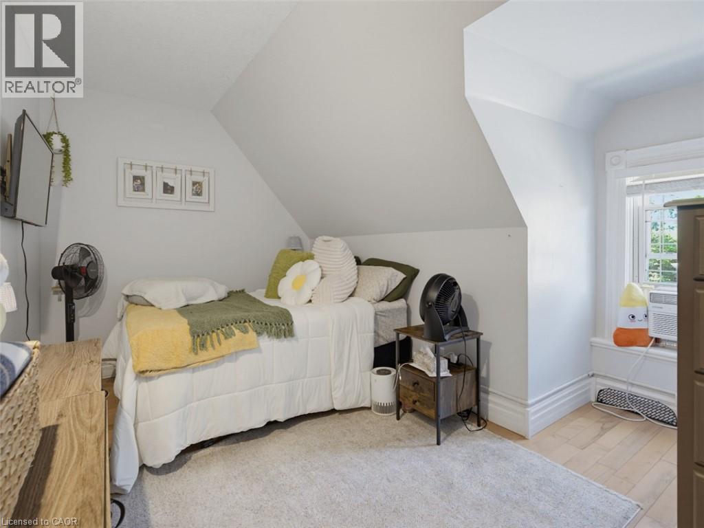 500 COLBORNE Street Unit# 2 - Photo 14