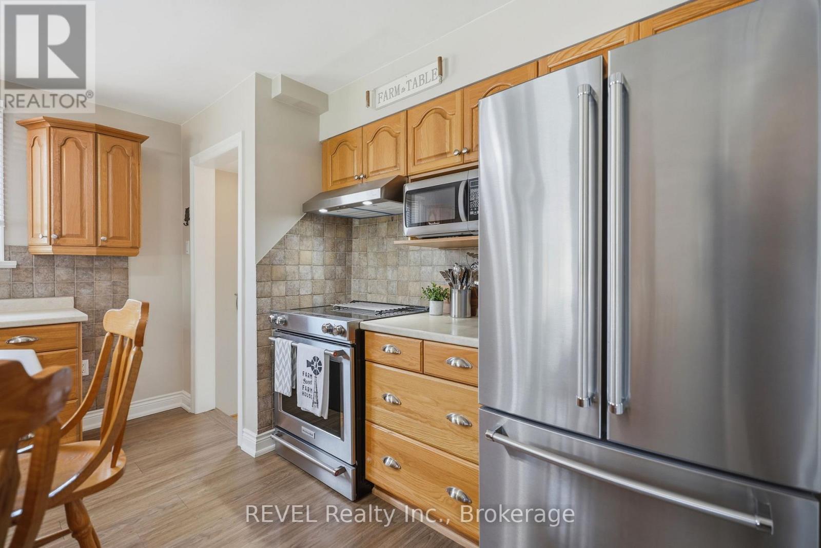 180 Louth Street, St. Catharines, Ontario  L2S 2R3 - Photo 10 - X13565126