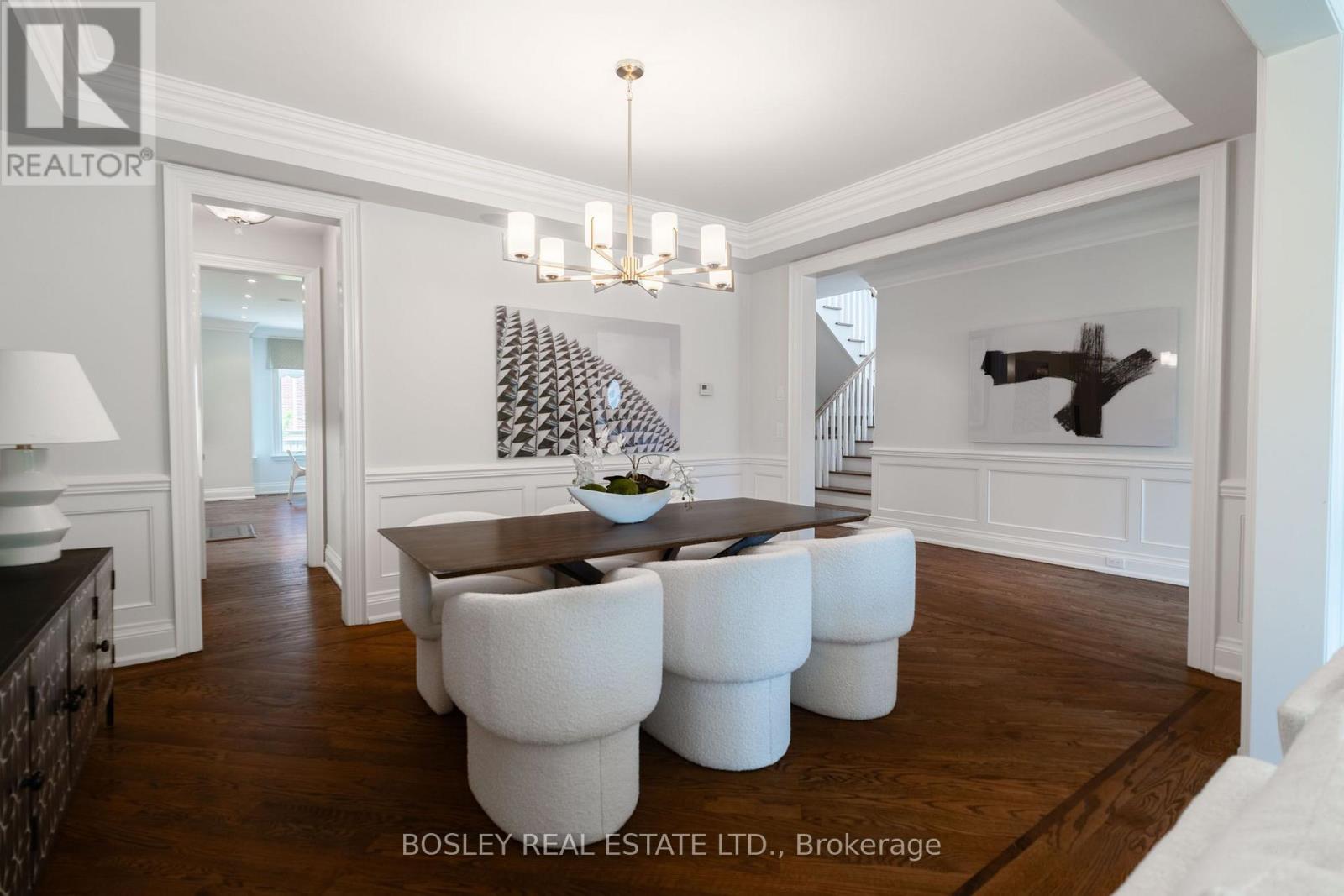61 Rykert Crescent, Toronto, Ontario  M4G 2T2 - Photo 7 - C13565048