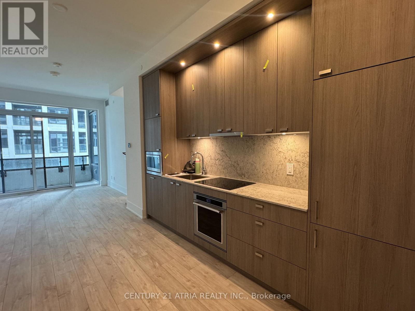 402 - 115 Denison Avenue, Toronto, Ontario  M5T 2N1 - Photo 2 - C13565158