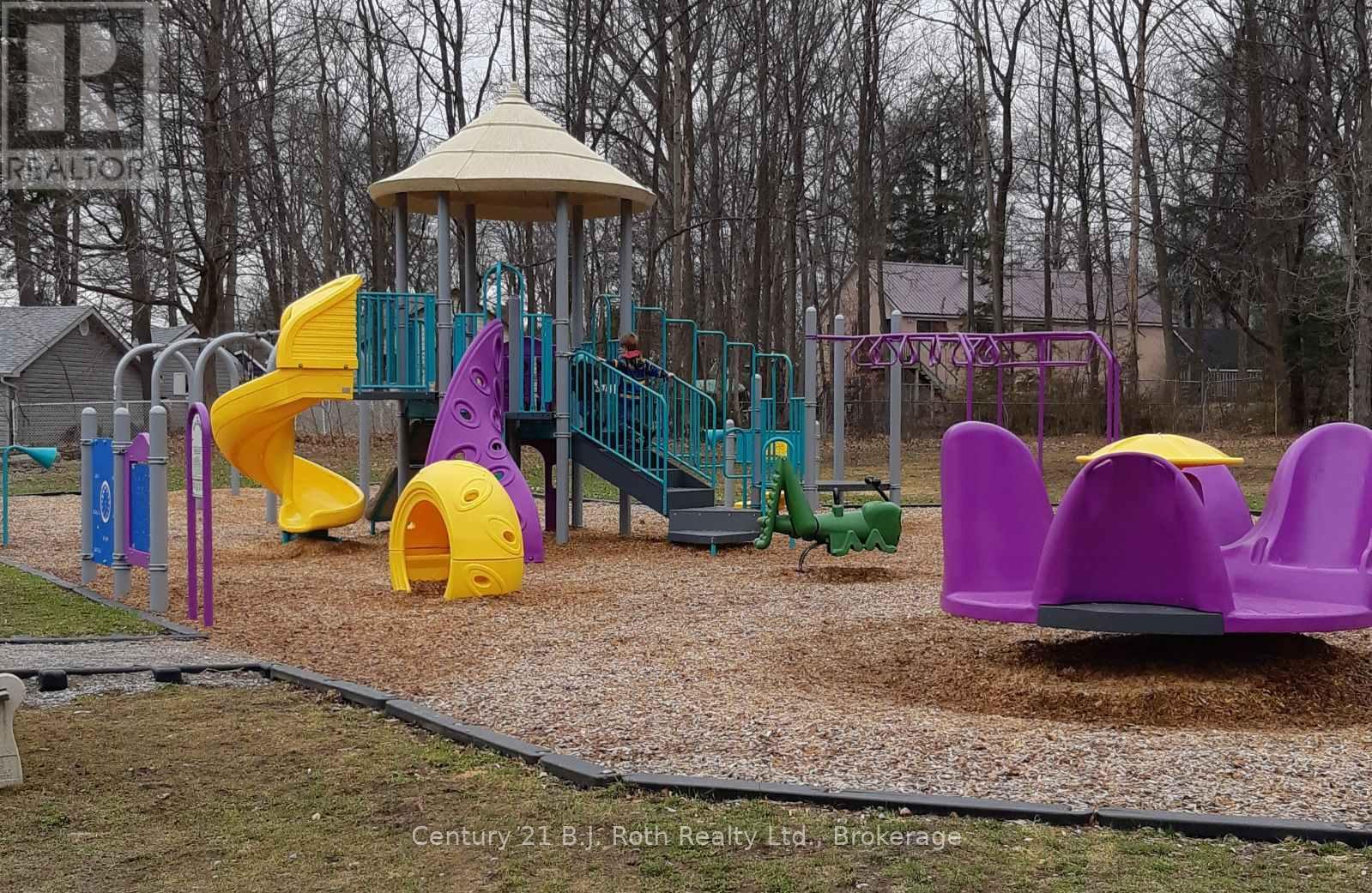 8 Arbor Road, Tiny, Ontario  L0L 2J0 - Photo 22 - S13565114