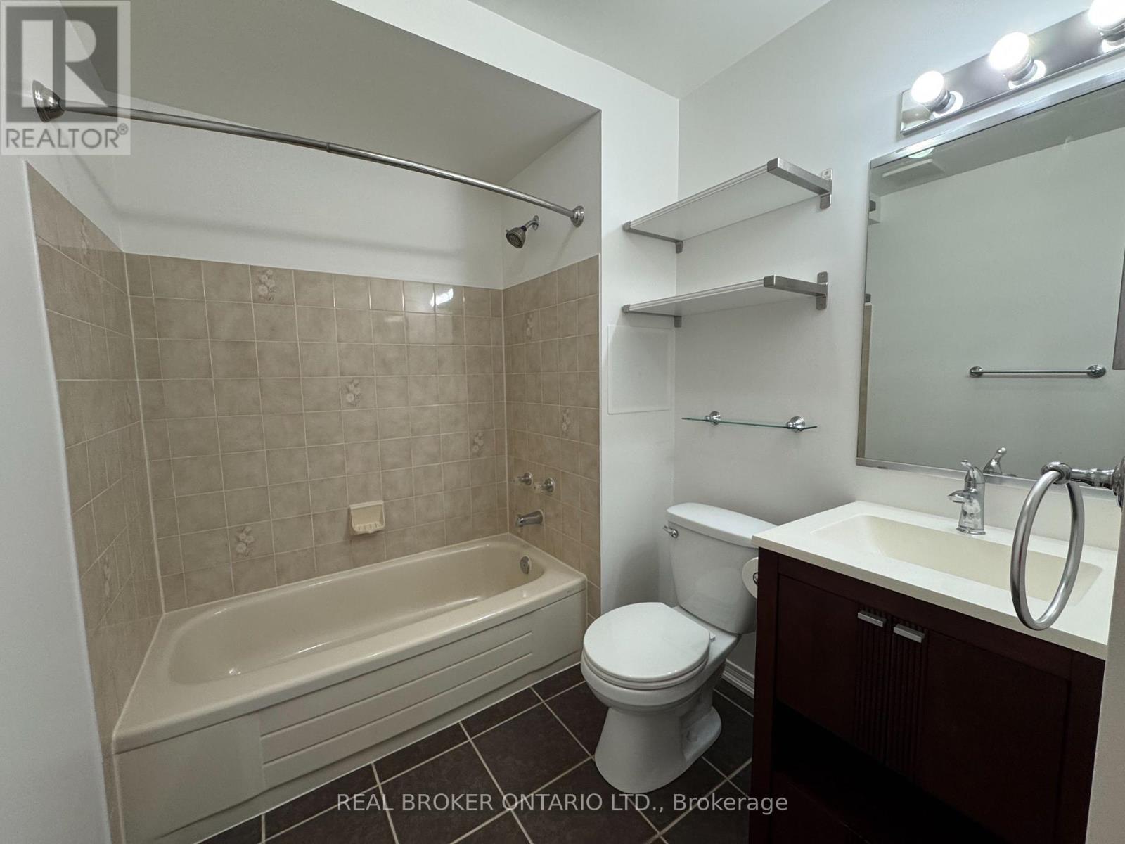 5 - 5 Sawmill Road, Barrie, Ontario  L4N 6X3 - Photo 11 - S13565102