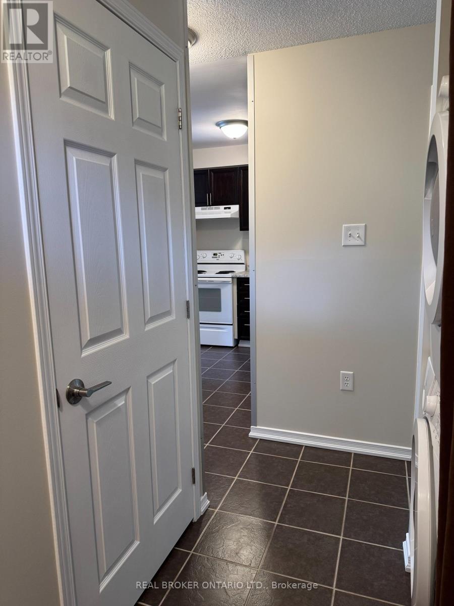 5 - 5 Sawmill Road, Barrie, Ontario  L4N 6X3 - Photo 6 - S13565102