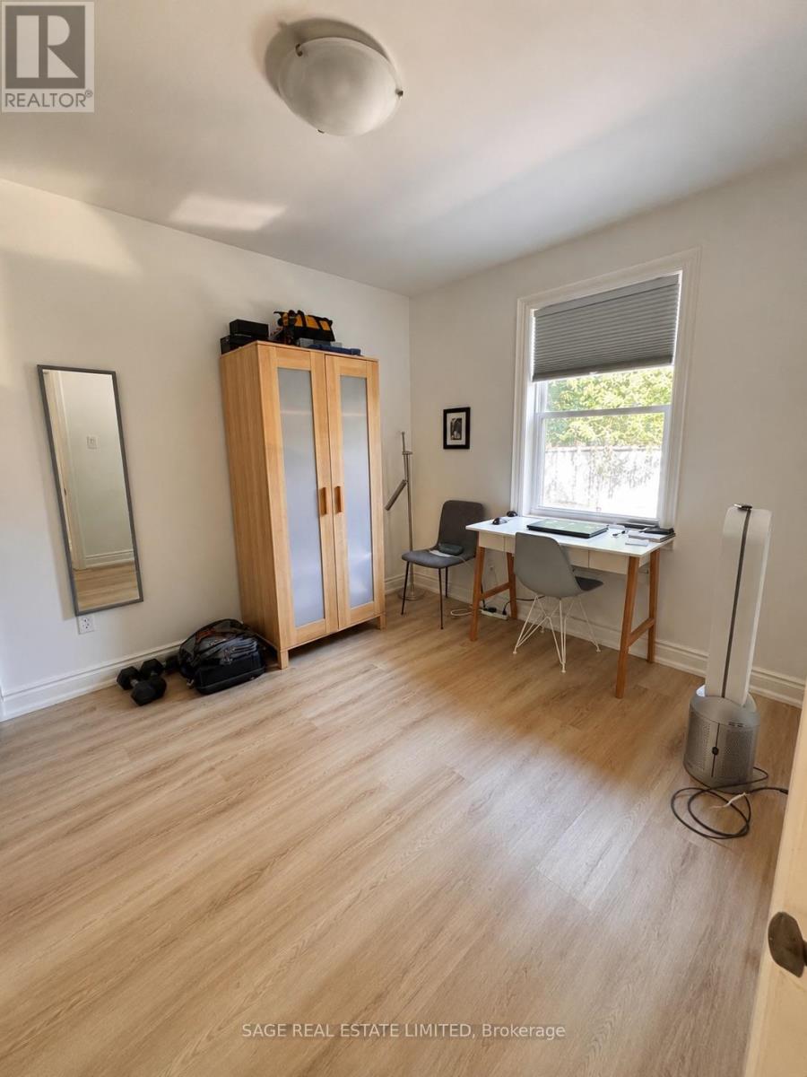 73 Cynthia Road, Toronto, Ontario  M6N 2P8 - Photo 8 - W13565078