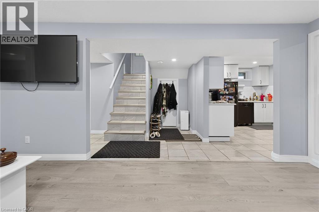 33 Ruskview Road, Kitchener, Ontario  N2M 4S1 - Photo 26 - 40847353