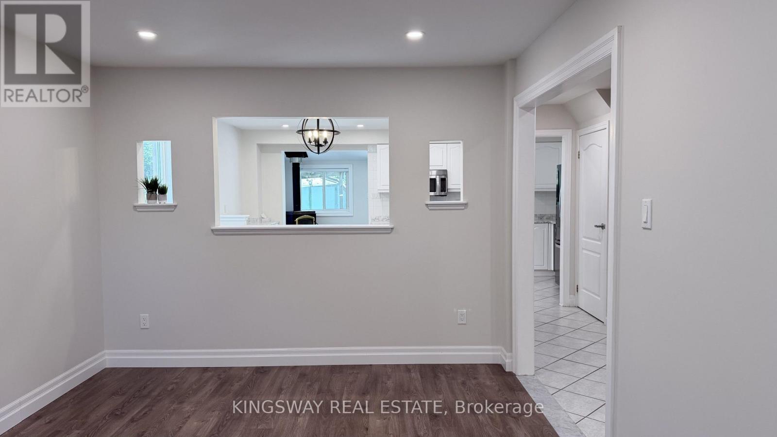 3123 Bartholomew Crescent, Mississauga, Ontario  L5N 3K9 - Photo 6 - W13565140