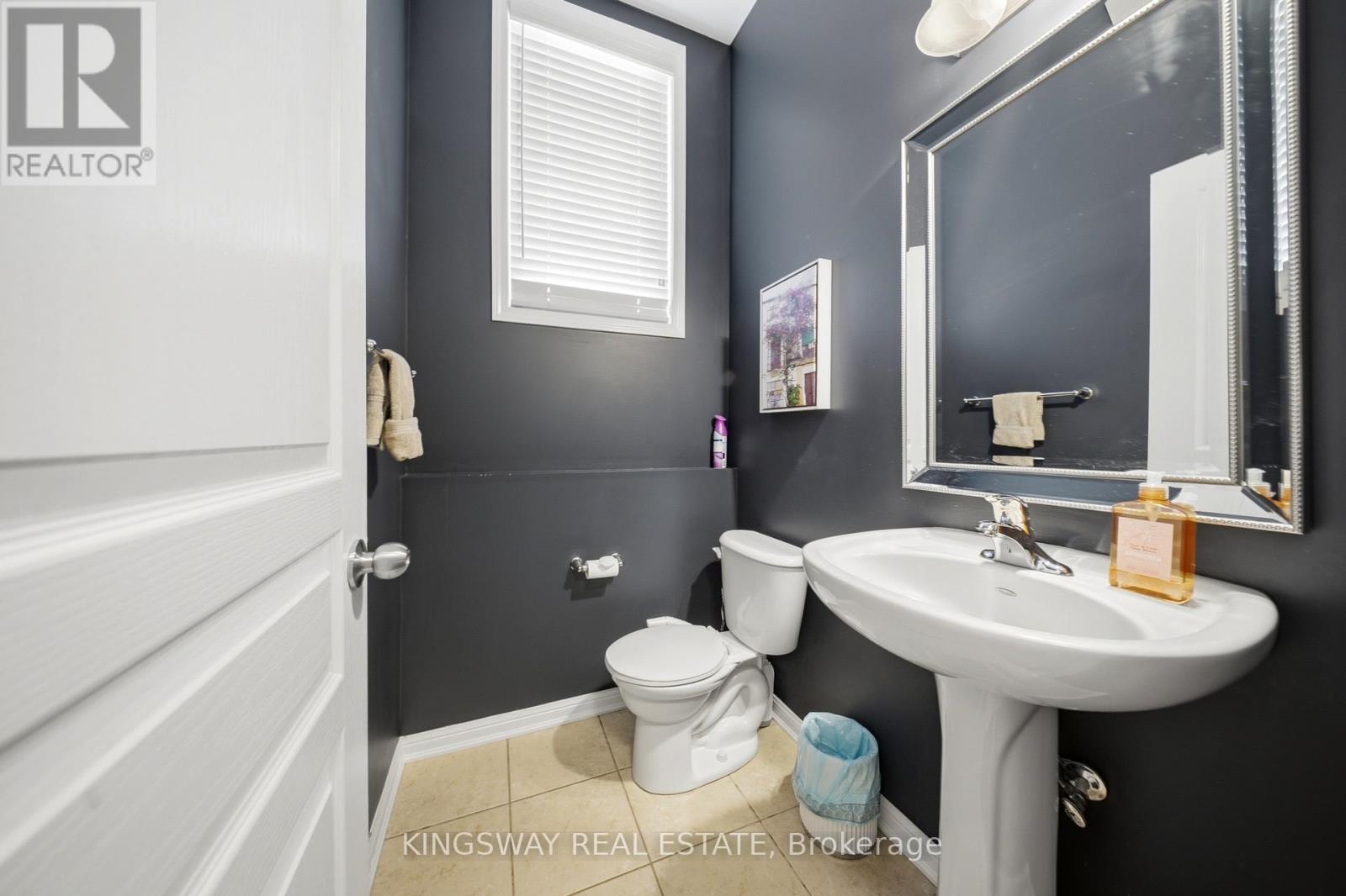 1032 Diefenbaker Street, Milton, Ontario  L9T 8H2 - Photo 20 - W13565144